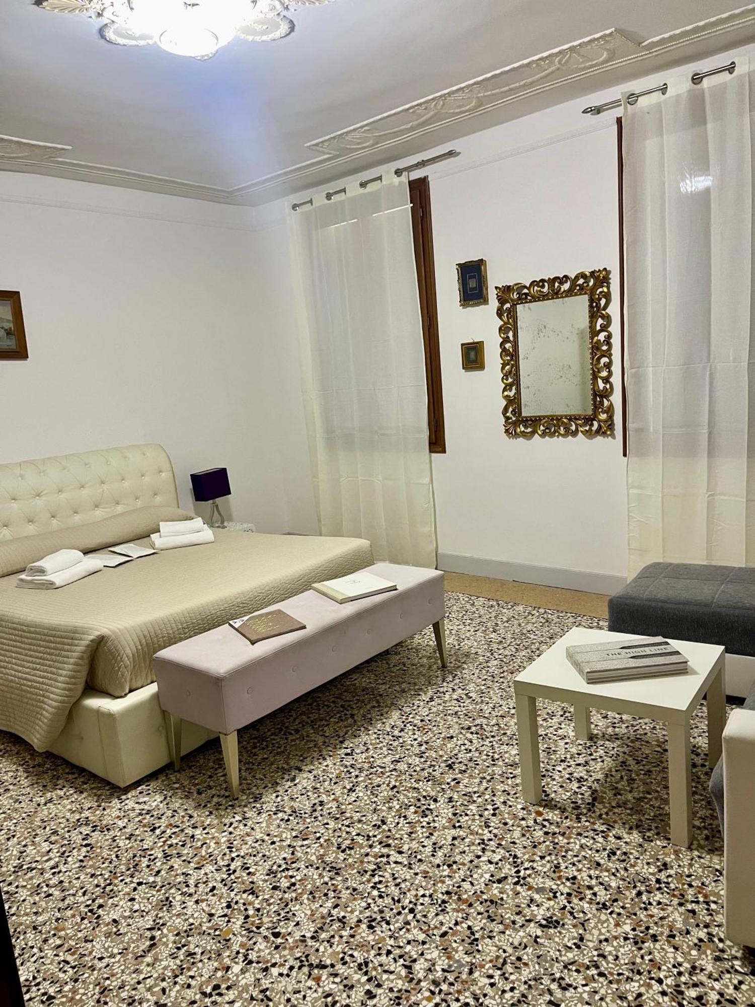 The B Collection - San Marco Riva Schiavoni Apartment Venice Exterior photo
