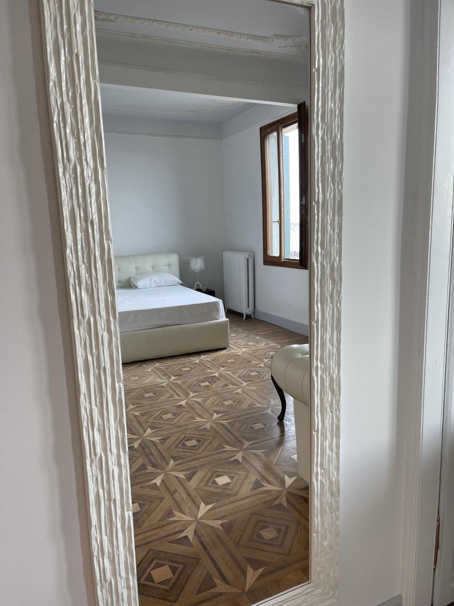 The B Collection - San Marco Riva Schiavoni Apartment Venice Exterior photo